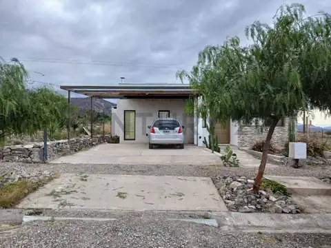 Casa en calle Regalado Olguin Barrio privado Casas del Alto