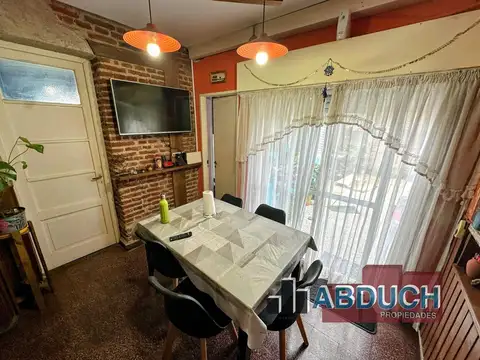 Casa 4 ambientes con 1 baño