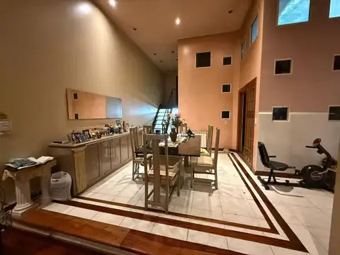 Depto Tipo Casa en Venta de 3 dormitorios