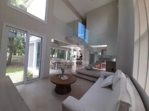 Casa en Alquiler al Norte