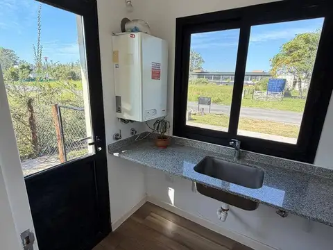 Casa 6 ambientes con 3 baños