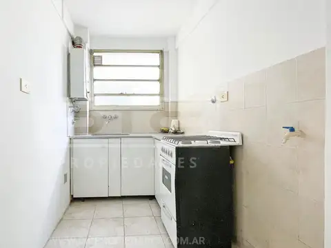Oficina Comercial Venta - Olivos-Vias/Maipu