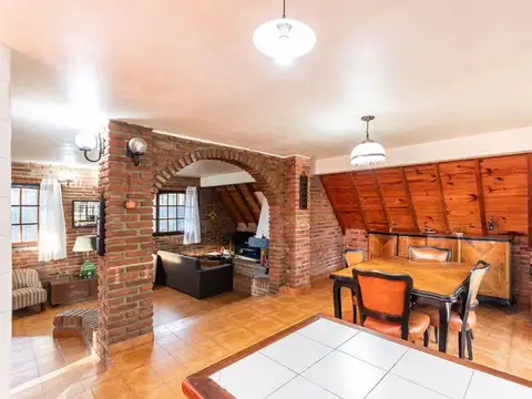 VENTA CASA QUINTA ITUZAINGÓ