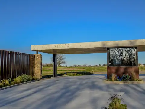 LOTE EN VENTA en Barrio Cerrado con amenities | PIRKA | 501 y 165 - Joaquín Gorina - La Plata