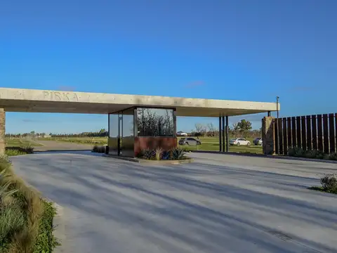 LOTE EN VENTA en Barrio Cerrado con amenities | PIRKA | 501 y 165 - Joaquín Gorina - La Plata