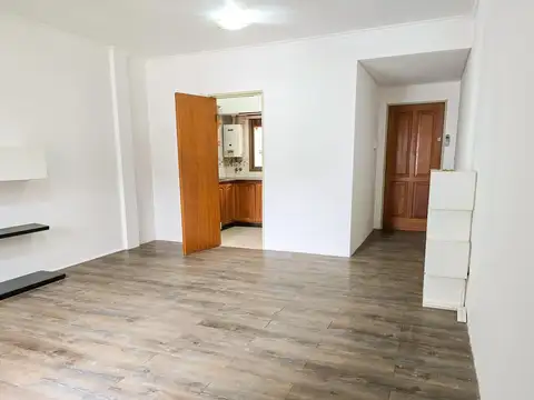 Finlay  29. Depto 2 dorm + cochera