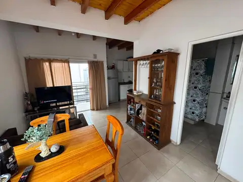 Departamento en Alquiler con 1 cocheras