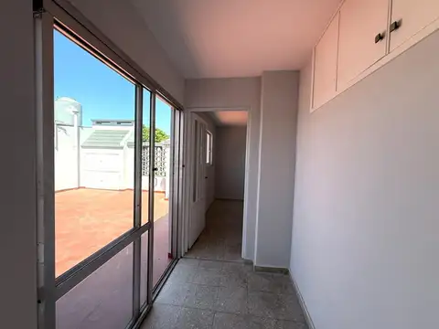 Depto Tipo Casa 5 ambientes con 1 baño