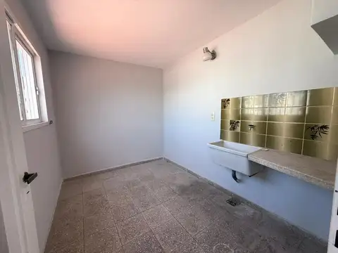 Depto Tipo Casa en Venta 32 años