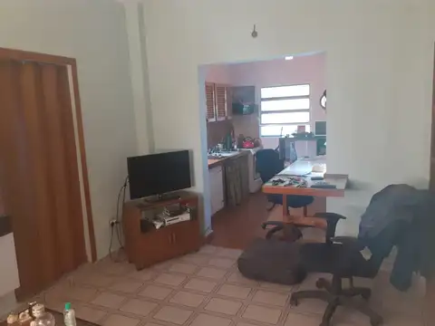 Depto Tipo Casa en Venta en San Antonio de Padua, USD 60.000