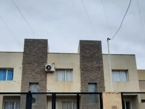 Alquilo Dúplex Dos Dorm