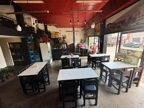 Local comercial de 190 mts en alquiler en Virreyes- San Fernando!