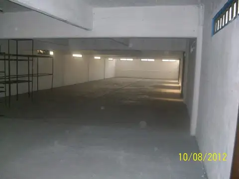 Alquiler Galpon Fabrica Deposito Textil Paternal Mas 1100 m2