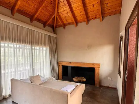 Departamento en Venta en Villa Giardino, USD 135.000