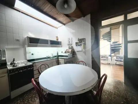 Depto Tipo Casa en Venta con 1 cocheras
