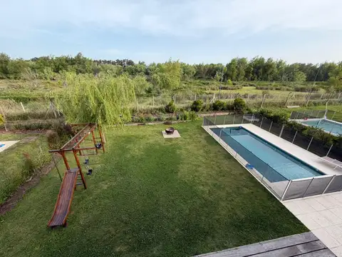 Acacias