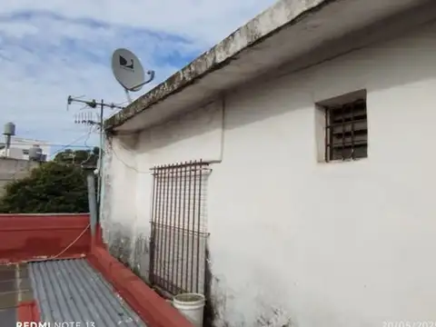 CASA 3 AMBIENTES LOMAS DE ZAMORA A REFACCIONAR