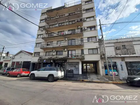 3 AMB. CON COCHERA - PROXIMO AL TREN -