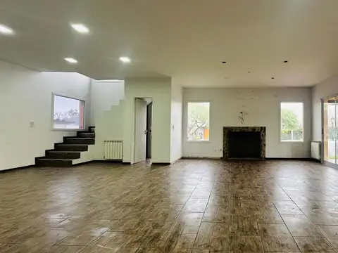 Casa en Venta al Este