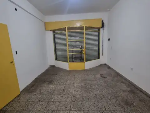 Local en Alquiler en Villa de Mayo, $ 380.000