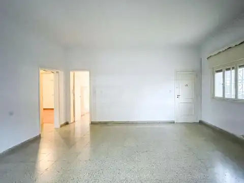 Casa en Alquiler al Este