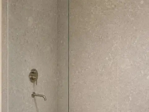 VENTA DOS AMB EN RECOLETA DE LUJO C BALCON Y PILETA DIVINO!