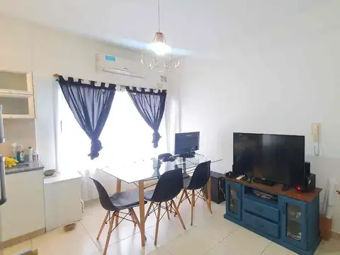 Depto 2 amb c/ balcon en Lomas. Apto profesional