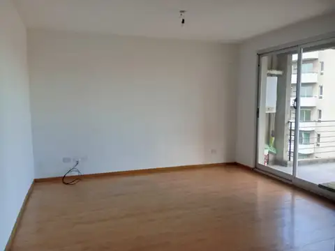 Departamento en Alquiler en Villa Urquiza, $ 800.000