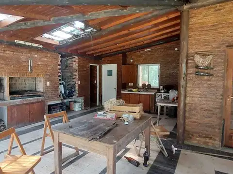 Casa en Venta en Parana Mini, USD 195.000