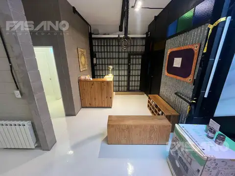 Casa 7 ambientes con 4 baños