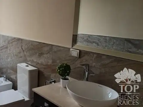 Casa en Alquiler al Norte