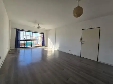 Departamento 1 ambiente con Balcón  en Venta en Balvanera