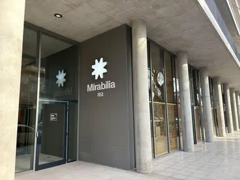 Oficina en Alquiler en Chacarita, USD 9.000