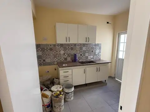 Depto Tipo Casa en Alquiler de 2 dormitorios