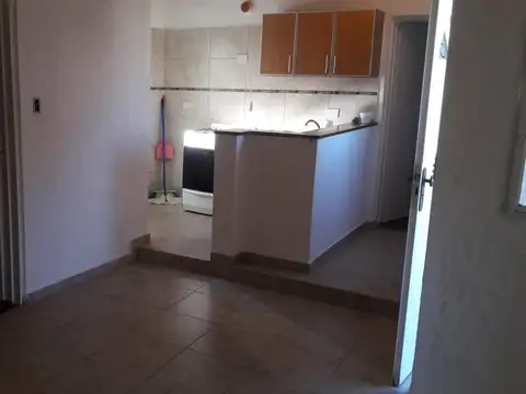 Casa en Alquiler en Parque Cisneros, $ 700.000