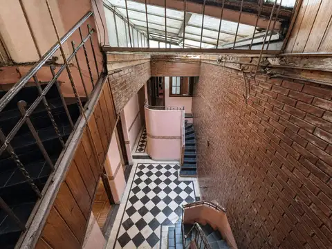 Depto Tipo Casa en Venta de 7 ambientes