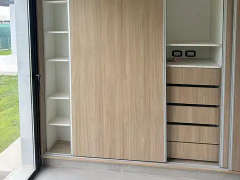CASA A ESTRENAR CON GRAN DISEÑO EN B GRAN BOEDO