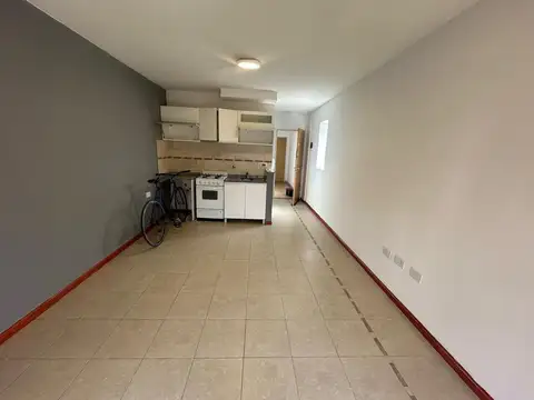 ALQUILER MONOAMBIENTE PISO ALTO - PILETA- PARRILLA