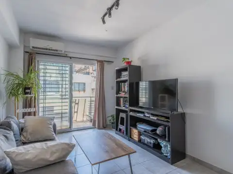 Pastor Obligado 260 , Piso 2