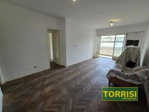 VENTA 4AMB 77M2 C/ BAL Y DEP. - AV.RIVADAVIA 4200 - ALMAGRO