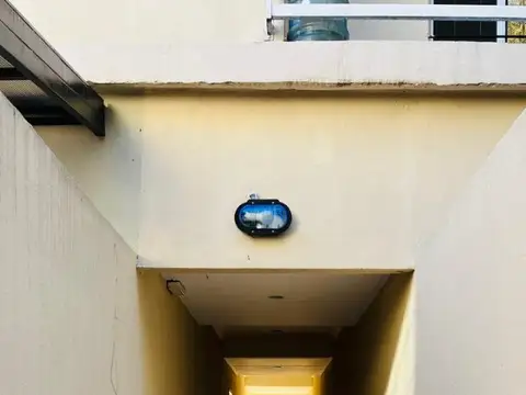 Balcarce 500, Piso 1