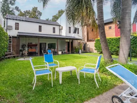 Casa 7 ambientes con 3 baños