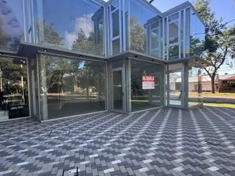 Local en Alquiler en Funes, $ 1.200.000