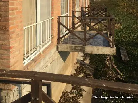 Casa 2 ambientes con 1 baño