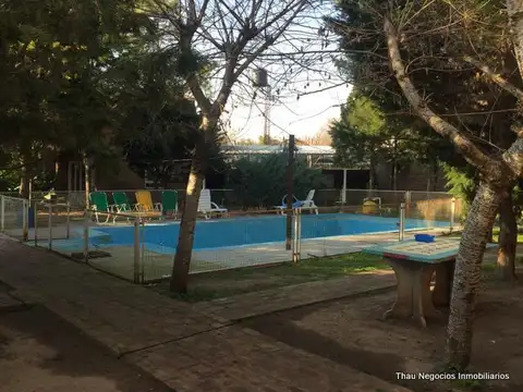 Complejo turístico de 8 cabañas equipadas. En funcionamiento.