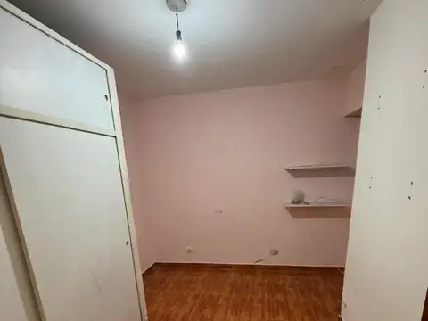 3 departamentos en block ( 2 de 2 amb y uno de 3)