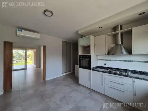 Casa en Alquiler al Norte