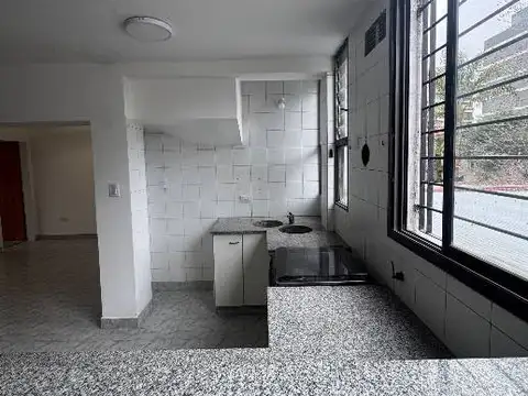 Depto Tipo Casa en Alquiler de 2 dormitorios