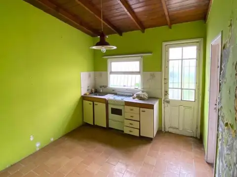 CHALET 3 AMB.  LOTE APTO P/CONSTRUIR 5 PISOS