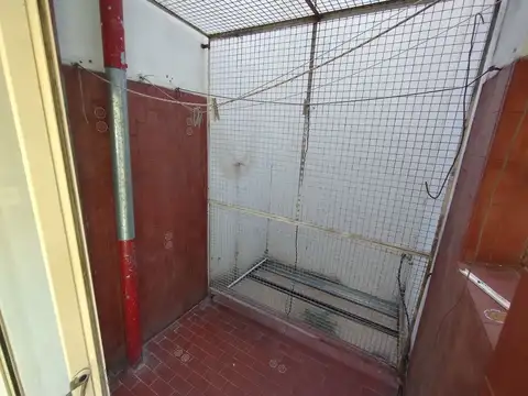 Departamento 4 ambientes con 1 baño